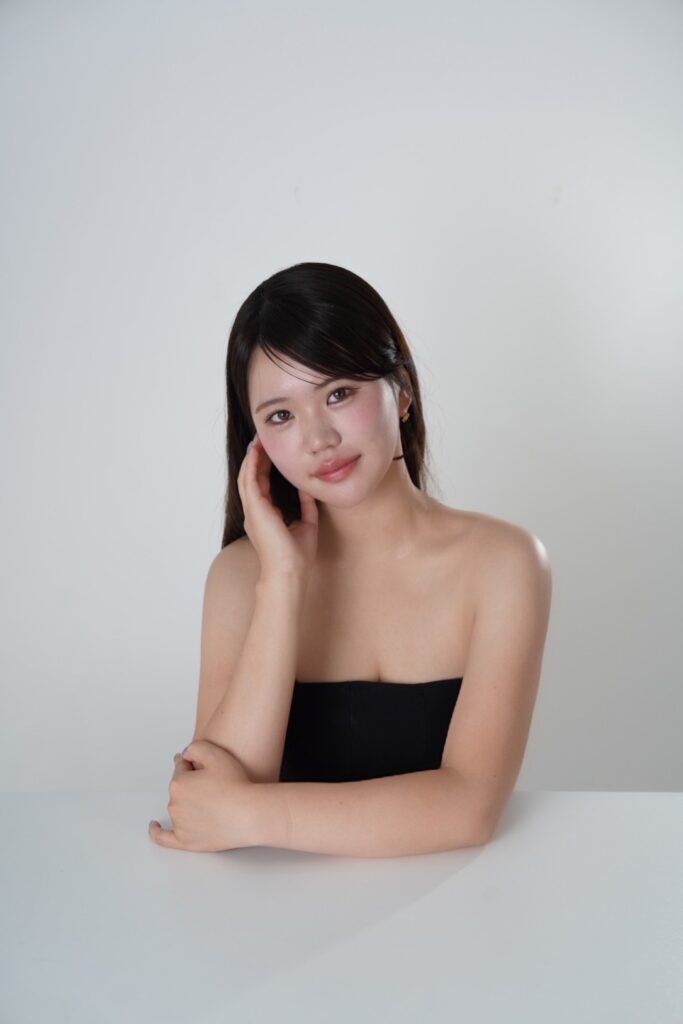 彩中 優衣