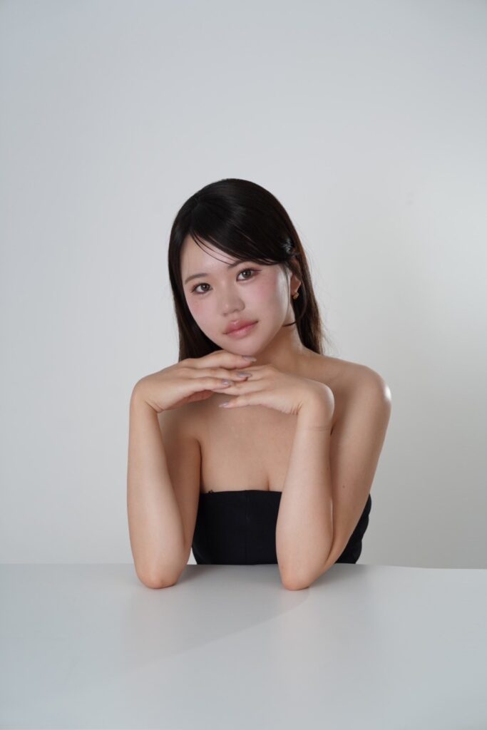 彩中 優衣